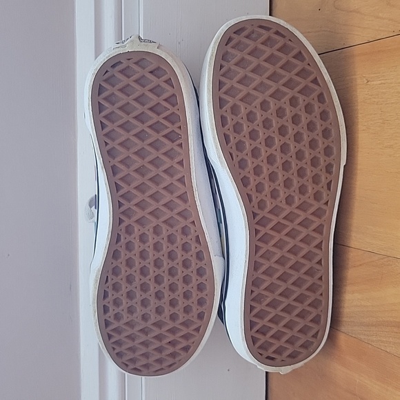 Vans Rainbow Checkered Lace Up Old Skool Skater Sneakers Shoes Sz 3 US ( 34 UK) - Picture 5 of 9